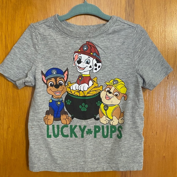 Old Navy Paw Patrol St. Patrick's Day LUCKY PUPS T-Shirt - Size: 2T - Picture 1 of 3